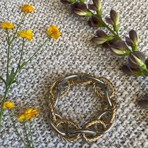 Link stretch bracelet